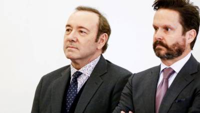 Kevin Spacey - Alan Jackson - Lewis A.Kaplan - Judge orders Kevin Spacey accuser to identify himself to proceed - fox29.com - New York - city New York - state New York - state Massachusets - city Manhattan