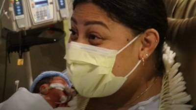 ‘Just came out of nowhere’: Mom who gave birth on flight to Hawaii says she didn’t know she was pregnant - fox29.com - state Hawaii - city Salt Lake City - state Utah - Honolulu, state Hawaii