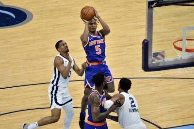 Julius Randle - Derrick Rose - Randle, Rose lead Knicks to win over Grizzlies - clickorlando.com - New York - city New York - state Tennessee - city Memphis, state Tennessee - county Dillon - county Brooks
