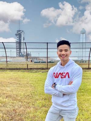 ‘Shoot for the moon,’ Spaceflight was once a folk tale to this NASA engineer now supporting astronaut launches - clickorlando.com - Vietnam