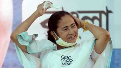 West Bengal - Modi yet to respond to my letter over free Covid-19 vaccination: Mamata Banerjee - livemint.com - India