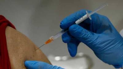 90 lakh Covid vaccine doses still with states, to receive 10 lakh more in 3 days: Govt - livemint.com - India