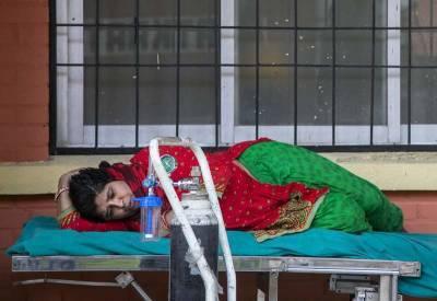Doctors in Nepal warn of major crisis as virus cases surge - clickorlando.com - India - Nepal - city Kathmandu