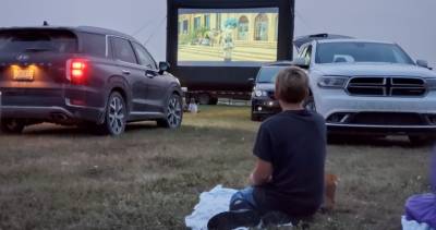 Saskatchewan drive-in movie theatres offering nostalgia this summer - globalnews.ca