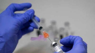 Sri Lanka approves Pfizer COVID vaccine for emergency use - livemint.com - India - Sri Lanka