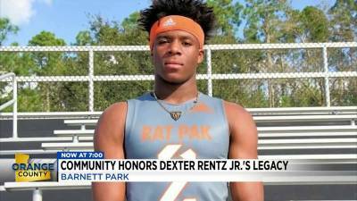 Dexter Rentz-Junior - Family, community host free football training camp to honor slain high school player - clickorlando.com - city Louisville - city Orlando