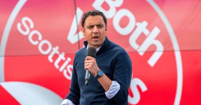 Anas Sarwar makes 'big offer' to work with Nicola Sturgeon's Government on covid recovery - dailyrecord.co.uk - Scotland