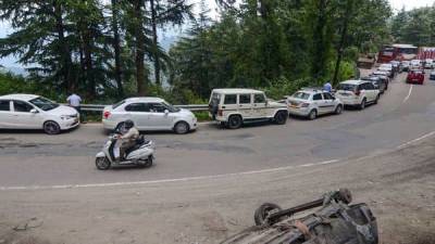 Shimla imposes fresh COVID restrictions amid surge. Check details - livemint.com - India