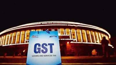 GST Council to meet on Saturday to discuss tax cut on COVID essentials, black fungus medicine - livemint.com - India
