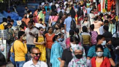 Arvind Kejriwal - Delhi unlock: People throng markets, flout Covid rules after ease in lockdown curbs - livemint.com - India - city Delhi