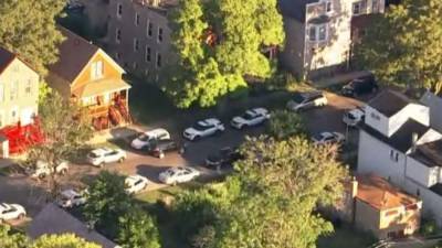 4 killed, 4 wounded in Englewood mass shooting - fox29.com - city Chicago - city Englewood