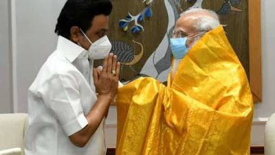 Narendra Modi - MK Stalin meets PM Modi in Delhi, seeks more Covid vaccine doses for Tamil Nadu - livemint.com - India - city Delhi