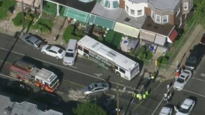8 injured in crash involving SEPTA bus in Cobbs Creek - fox29.com - city Philadelphia