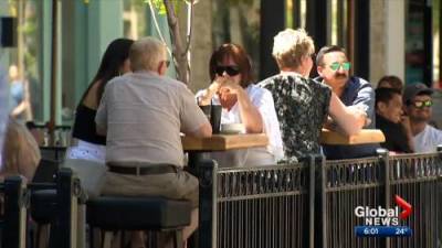 Temperatures on the rise as Calgary restaurants reopen patios - globalnews.ca