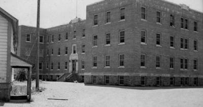 Perry Bellegarde - Residential schools: What we know about their history and how many died - globalnews.ca - India - Canada