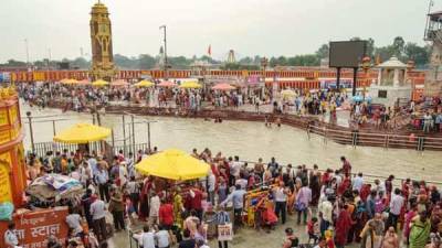 Covid: Holy dip on Ganga Dussehra cancelled in Haridwar, district borders sealed - livemint.com - India