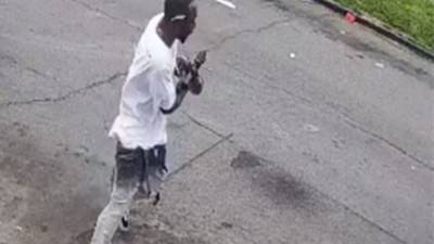 Photos released of gunman in triple shooting that wounded 11-year-old and his father - fox29.com - city Detroit - county St. Mary'S - county Plymouth
