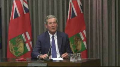 Brian Pallister - Brent Roussin - Manitoba announces move to 1st step of COVID-19 reopening 1 week ahead of schedule - globalnews.ca
