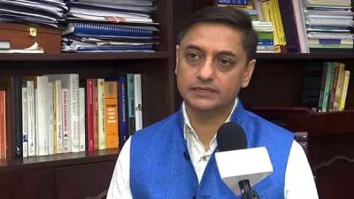 Govt to monitor Covid data for 6 weeks to decide on economic intervention: Sanjeev Sanyal - livemint.com - India - city Sanyal