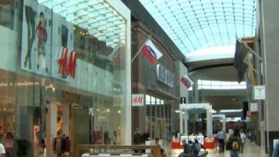 In a post-pandemic world, will Canadians ever go back to shopping malls? - globalnews.ca - Canada