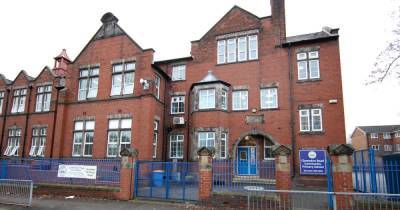 Primary school shuts for deep clean after positive Covid cases - manchestereveningnews.co.uk