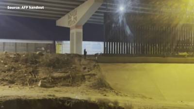 'Don't go!': Migrant boy screams after being abandoned along US-Mexico border, video shows - fox29.com - state Texas - Mexico - county Rio Grande - county El Paso