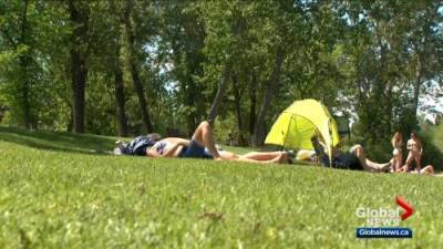 Calgarians feeling the boost from recent hot weather - globalnews.ca