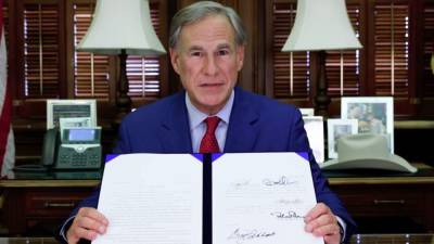 Greg Abbott - Texas governor signs law prohibiting businesses from requiring vaccine passports - fox29.com - state Texas - city Houston