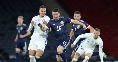Steve Clarke - Sheffield United - John Fleck set to rejoin Scotland camp after positive Covid case as midfielder returns in time for Euro 2020 push - dailyrecord.co.uk - Spain - Scotland - county Darlington - city Luxembourg