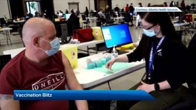 Three day COVID-19 vaccination blitz underway in Calgary - globalnews.ca