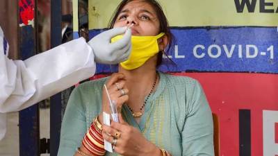 Delhi: After 2 weeks, Covid vaccination restarts for 18-44 age group; Covishield to last for 8 days, says AAP - livemint.com - India - city Delhi