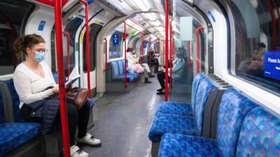 Retain face coverings on London public transport - Sadiq Khan - rte.ie - Britain