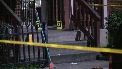 Triple shooting leaves 1 man dead, teen girl injured by stray bullet - fox29.com