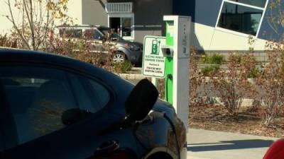 Canada aims to shift to electric vehicles by 2035 - globalnews.ca - Canada