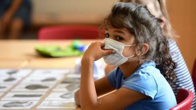 AAP: Students, staff should wear masks in schools — regardless of vaccination status - fox29.com
