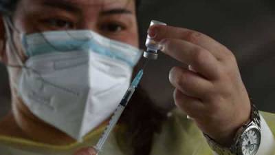 Mumbai: No COVID vaccination drive tomorrow due to shortage of dose - livemint.com - India - city Mumbai