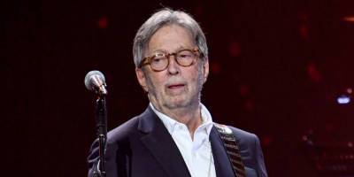 Boris Johnson - Eric Clapton - Eric Clapton Says He Won't Play Shows That Require Proof Of COVID-19 Vaccination - justjared.com - Britain