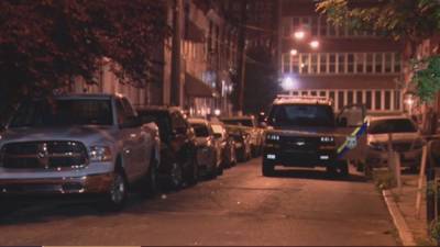 25-year-old man shot in Strawberry Mansion, police say - fox29.com