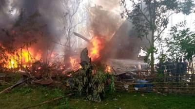 31 dead in Philippine military plane crash; 50 rescued - fox29.com - Philippines - city Manila, Philippines
