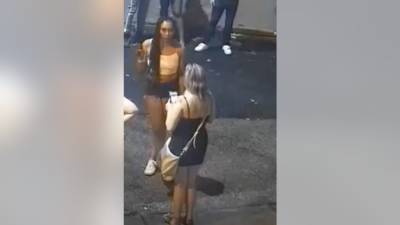 Police searching for two women involved in stabbing in Center City - fox29.com - Philadelphia - city Center
