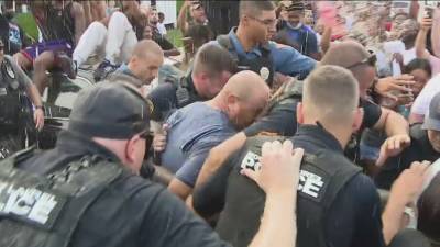 Mt. Laurel man seen in video hurling racial slurs taken into custody after day-long protest - fox29.com - county Laurel - state New Jersey - Jersey - county Essex