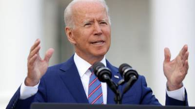 Joe Biden - Biden to sign executive order targeting worker non-compete clauses - fox29.com - Washington