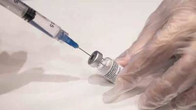 Pfizer, Moderna raises prices for Covid-19 vaccines in EU: Report - livemint.com - India - Eu