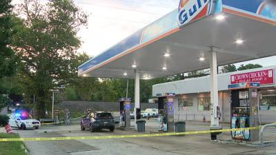 Man shot and killed in gas station parking lot, police say - fox29.com