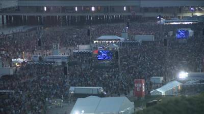 Phish fans pack the beach in Atlantic City sparking COVID concerns - fox29.com - county Atlantic
