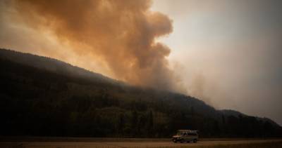 Wildfire forces closure of B.C.’s Coquihalla Highway between Hope and Merritt - globalnews.ca