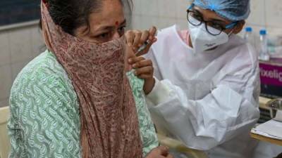 Total Covid vaccine doses administered in India crosses 52 crore: Govt - livemint.com - India