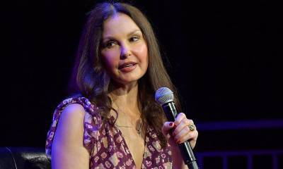 Ashley Judd - Ashley Judd shares health update following painful leg injury - us.hola.com - Congo