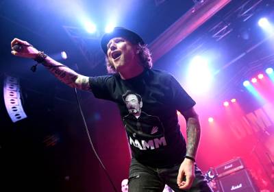 Corey Taylor - Slipknot’s Corey Taylor Reveals COVID-19 Diagnosis: ‘I’m Very, Very Sick’ - etcanada.com - state Michigan