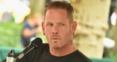 Corey Taylor - Slipknot's Corey Taylor Says He's 'Very, Very Sick' After Contracting COVID-19 - justjared.com - state Michigan - city Ann Arbor, state Michigan